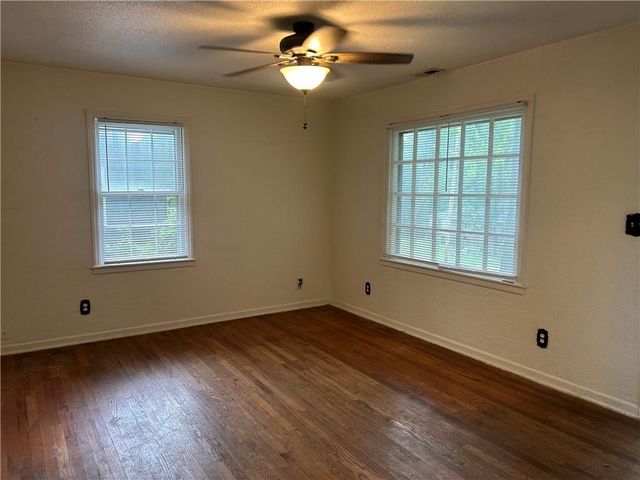 2232 S 13th Terrace, Kansas City, KS 66103