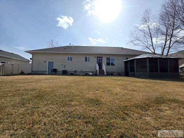 774 Griffin Street, Rexburg, ID 83440