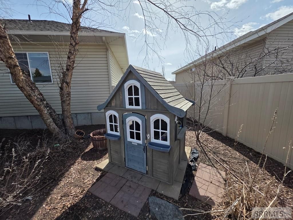 Image 63 of property listing at 774 Griffin Street, Rexburg, ID 83440