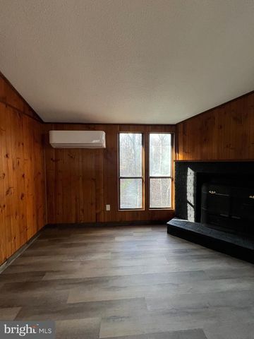 23 CHIEF CORNSTALK TRL, Hedgesville, WV 25427