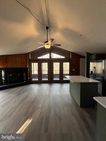 23 CHIEF CORNSTALK TRL, Hedgesville, WV 25427