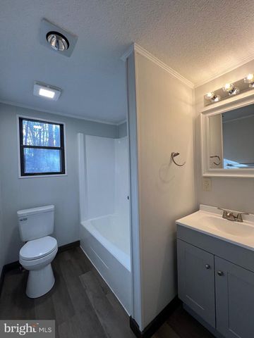 23 CHIEF CORNSTALK TRL, Hedgesville, WV 25427