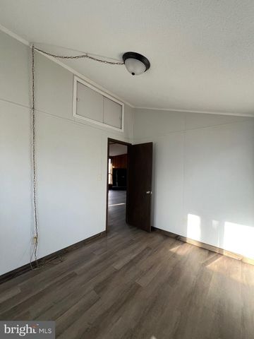 23 CHIEF CORNSTALK TRL, Hedgesville, WV 25427