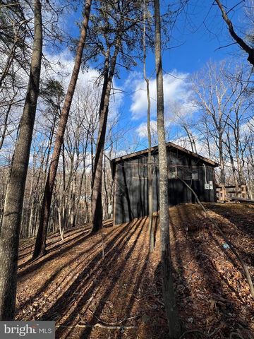 23 CHIEF CORNSTALK TRL, Hedgesville, WV 25427