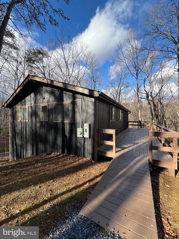 23 CHIEF CORNSTALK TRL, Hedgesville, WV 25427