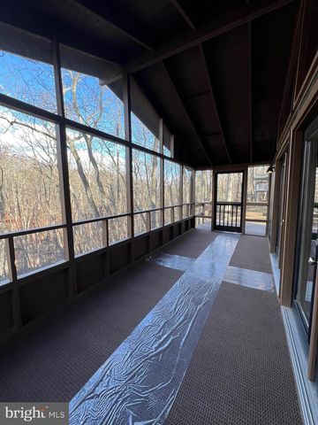 23 CHIEF CORNSTALK TRL, Hedgesville, WV 25427