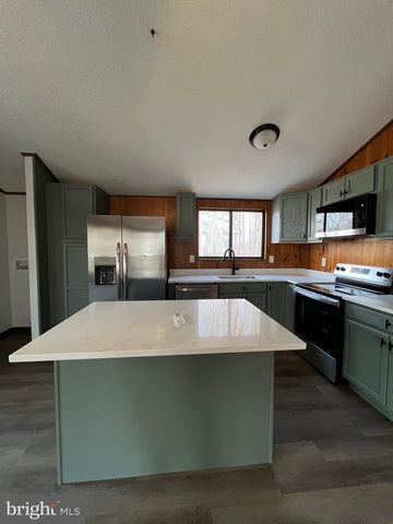 23 CHIEF CORNSTALK TRL, Hedgesville, WV 25427