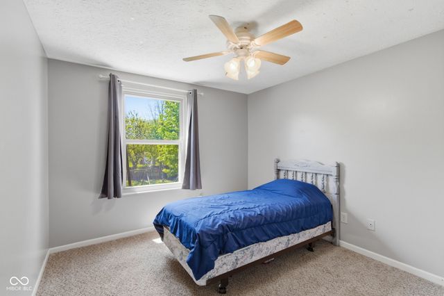 7830 Oakshot Lane, Indianapolis, IN 46268