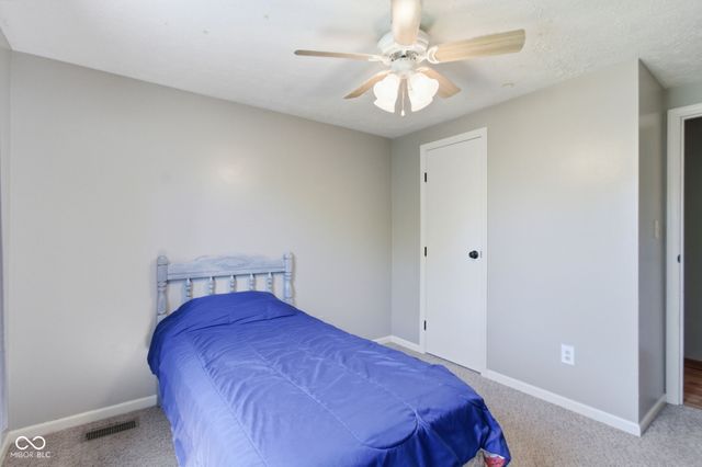 7830 Oakshot Lane, Indianapolis, IN 46268