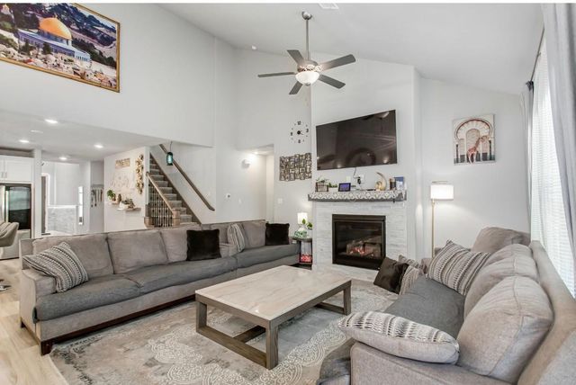 2437 Pinnacle Place, Corinth, TX 76210