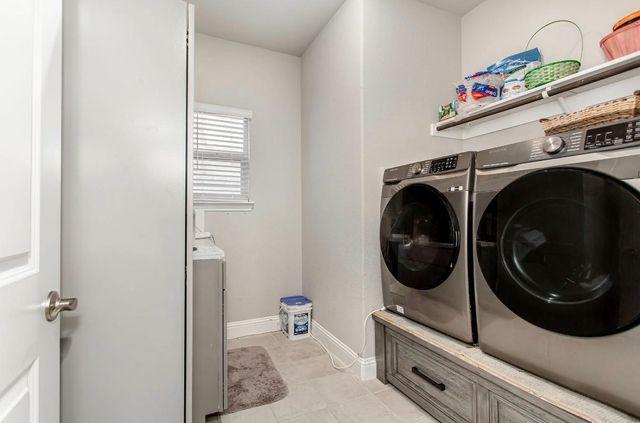 2437 Pinnacle Place, Corinth, TX 76210