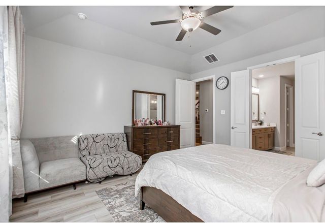 2437 Pinnacle Place, Corinth, TX 76210