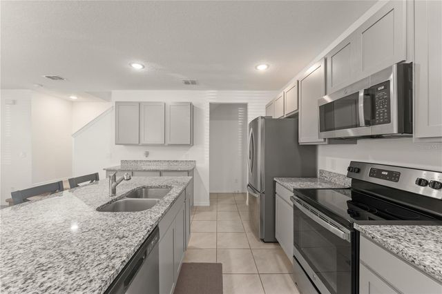 727 COSTA LANE 28, Debary, FL 32713