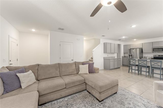 727 COSTA LANE 28, Debary, FL 32713