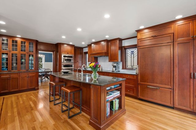 26 Bothfeld Rd, Newton, MA 02459