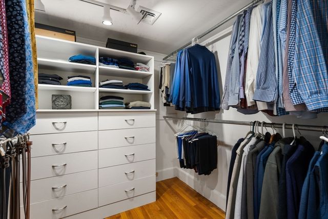 26 Bothfeld Rd, Newton, MA 02459