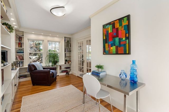 26 Bothfeld Rd, Newton, MA 02459