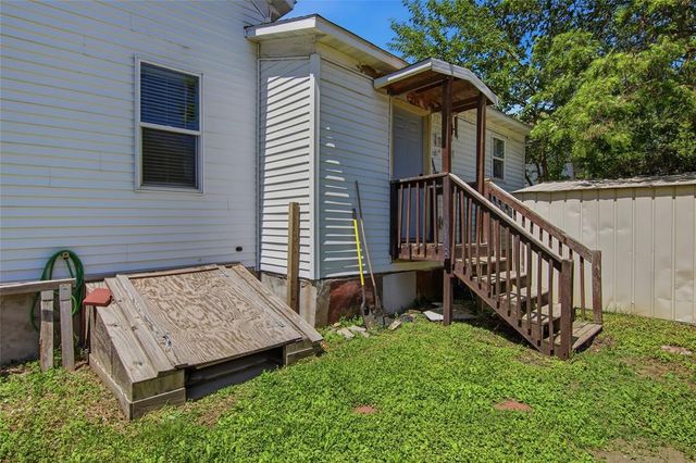 1827 Charles Street, Eau Claire, WI 54703