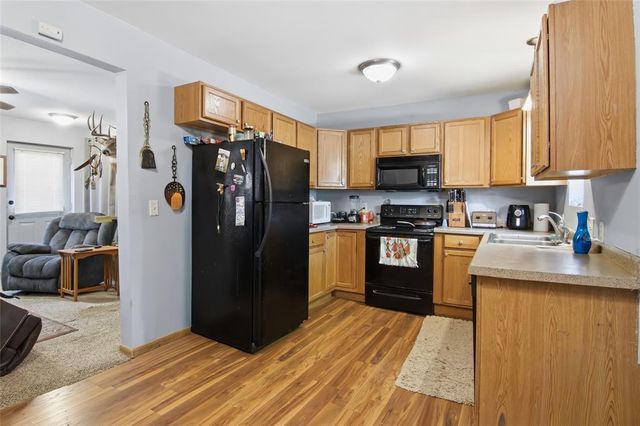 1827 Charles Street, Eau Claire, WI 54703