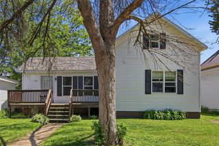 1827 Charles Street, Eau Claire, WI 54703