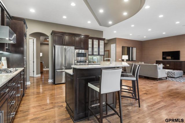 18218 Ontario Street, Omaha, NE 68130
