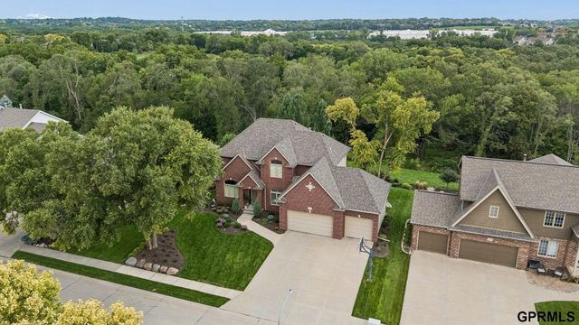 18218 Ontario Street, Omaha, NE 68130