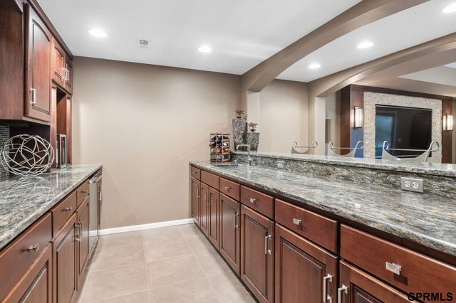 18218 Ontario Street, Omaha, NE 68130