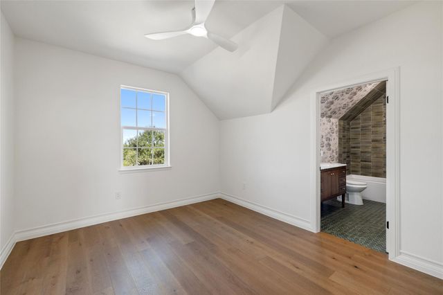 601 Hays Country Acres RD, Dripping Springs, TX 78620