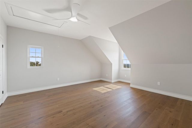 601 Hays Country Acres RD, Dripping Springs, TX 78620