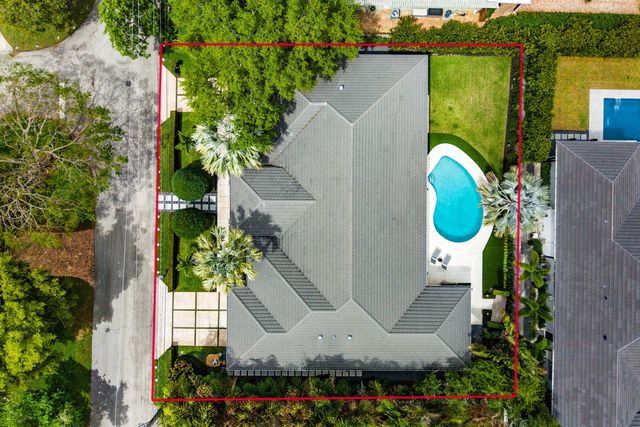 598 NW 9th Court, Boca Raton, FL 33486