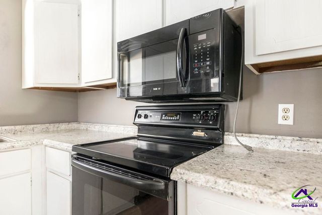 105 Flanders Drive, Warner Robins, GA 31093