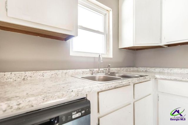 105 Flanders Drive, Warner Robins, GA 31093