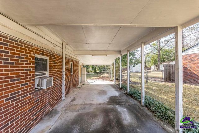 105 Flanders Drive, Warner Robins, GA 31093