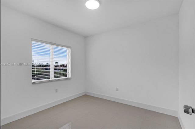21845 Goulds Ave 102, Miami, FL 33170