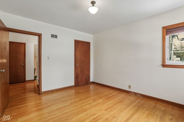 5510 N Illinois Street, Indianapolis, IN 46208