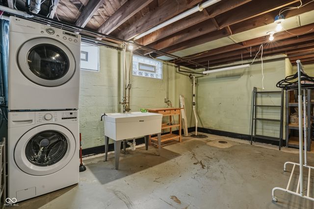 5510 N Illinois Street, Indianapolis, IN 46208