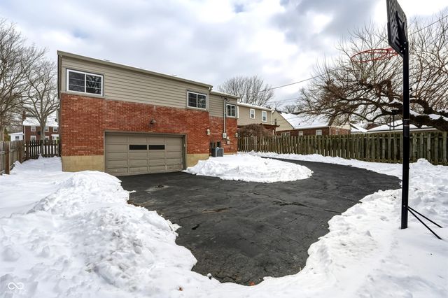 5510 N Illinois Street, Indianapolis, IN 46208