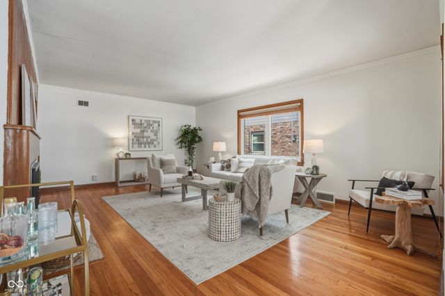 5510 N Illinois Street, Indianapolis, IN 46208