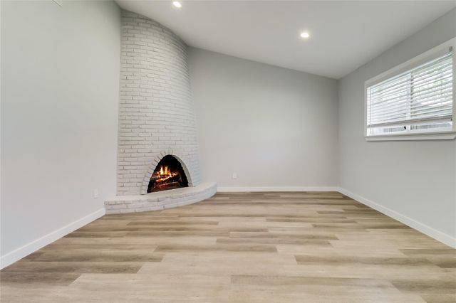 4909 Hawk CV A, Austin, TX 78745