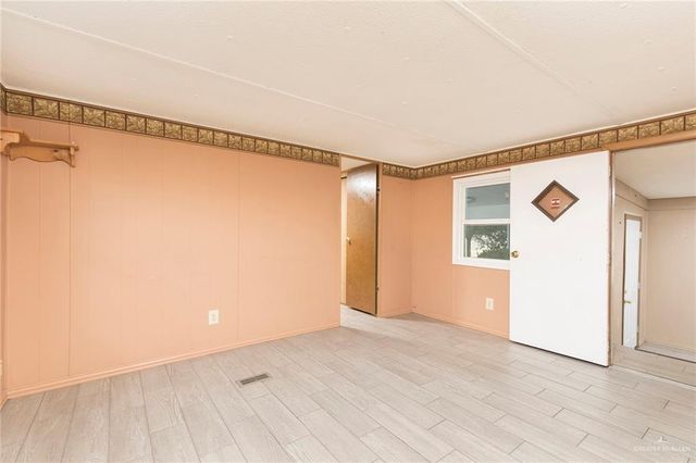 105 Stage Coach Drive, Mission, TX 78574