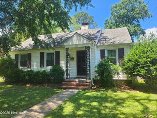 1113 E Wiliams Circle, Elizabeth City, NC 27909