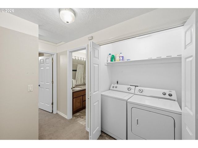 4193 Se WYNNWOOD Dr, Hillsboro, OR 97123