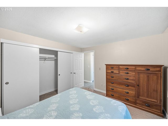 4193 Se WYNNWOOD Dr, Hillsboro, OR 97123