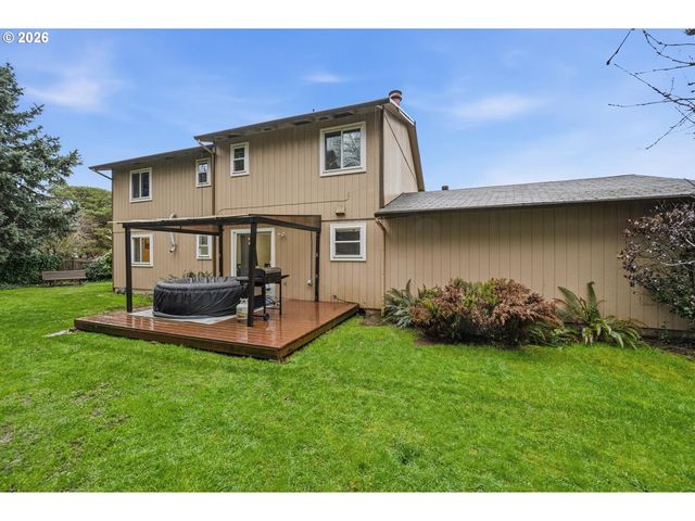 4193 Se WYNNWOOD Dr, Hillsboro, OR 97123