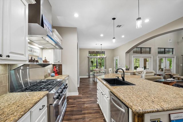 11409 Oak Springs Drive, Willis, TX 77378