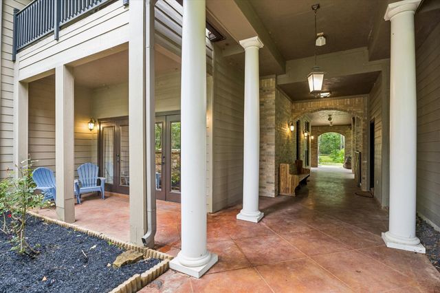 11409 Oak Springs Drive, Willis, TX 77378