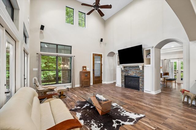 11409 Oak Springs Drive, Willis, TX 77378