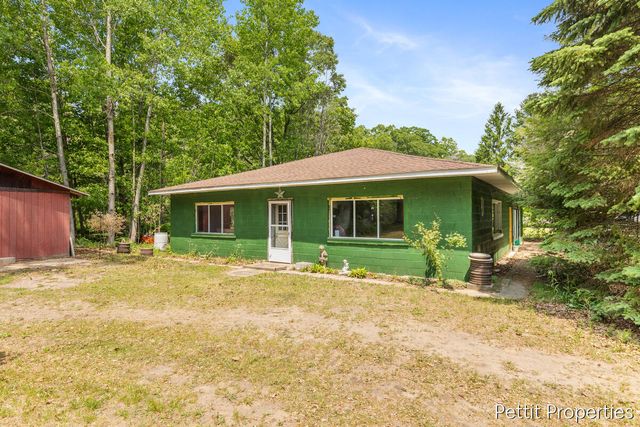 1857 Simonelli Road, Muskegon, MI 49445