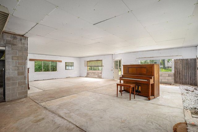 1857 Simonelli Road, Muskegon, MI 49445