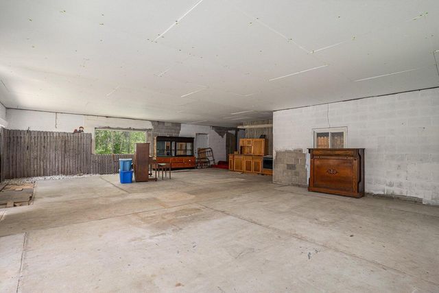 1857 Simonelli Road, Muskegon, MI 49445